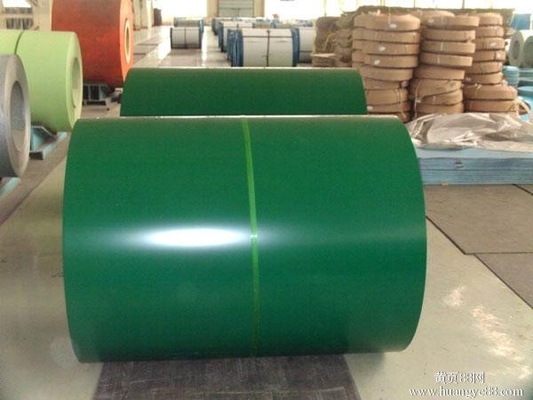 Chine Couleur verte/blanche enduite a galvanisé la bobine en acier, bobines d&#039;acier de GI de peinture d&#039;ASTM HDP usine